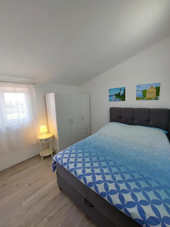 Apartman Ana Stinjan Luaran gambar