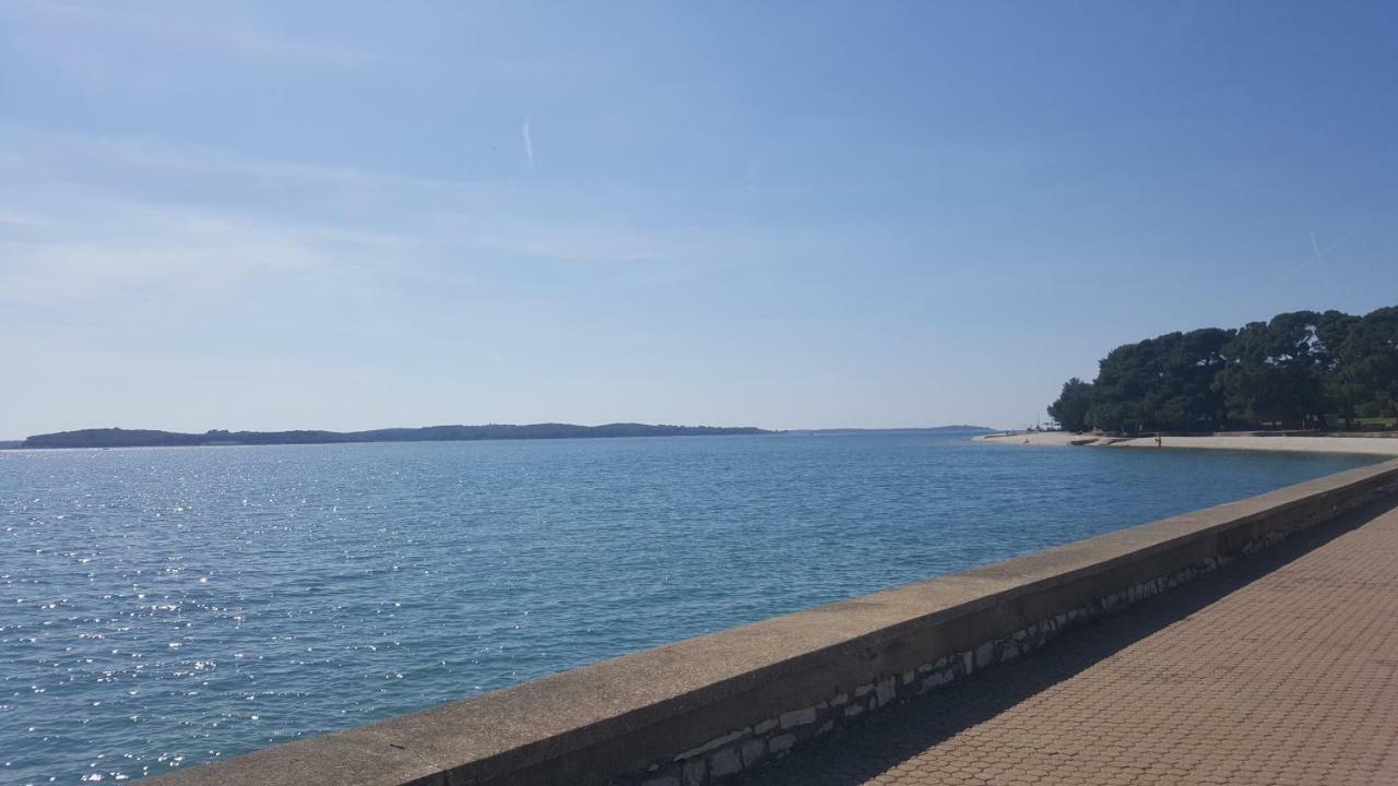Apartman Ana Stinjan Luaran gambar